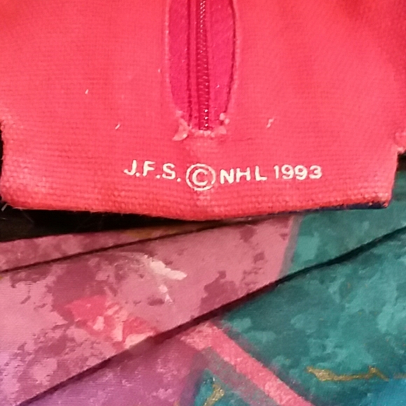 1993 NHL Sports Keytag Coin Purse - Picture 4 of 4